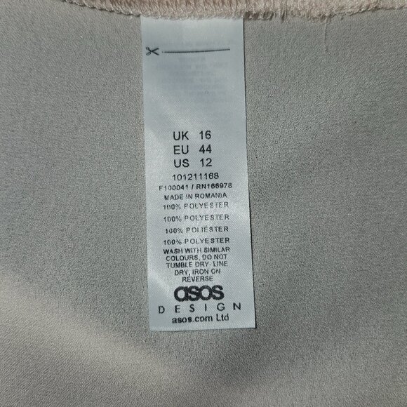 Women’s Blouse Size  US 12 Short Sleeve - Picture 3 of 4